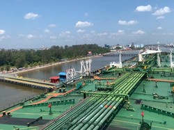 Perdana! Pertamina Kapalkan 350 Ribu Barel Minyak Mentah dari Blok Rokan