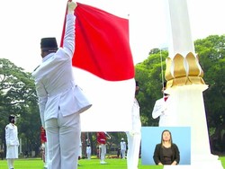 Detik-detik Pengibaran Bendera Merah Putih Saat Upacara HUT RI di Istana