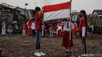 Semangat Anak di Pesisir Utara Jakarta Gelar Upacara HUT ke-76 RI