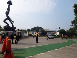 Sejumlah Mobil Dialihkan di Kawasan Ganjil-Genap Sudirman-Thamrin