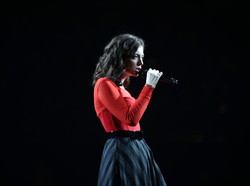 Lorde Batal Tampil di MTV VMA, Kenapa?