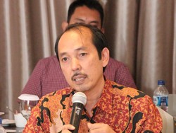 Gubernur Lampung Tepuk Tangan, Pimpinan Komisi II DPR Ungkit Warning Jokowi