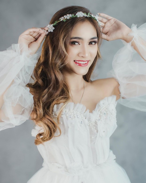 Artis cantik Indonesia/instagram.com/kdi2020_gita Artis cantik Indonesia