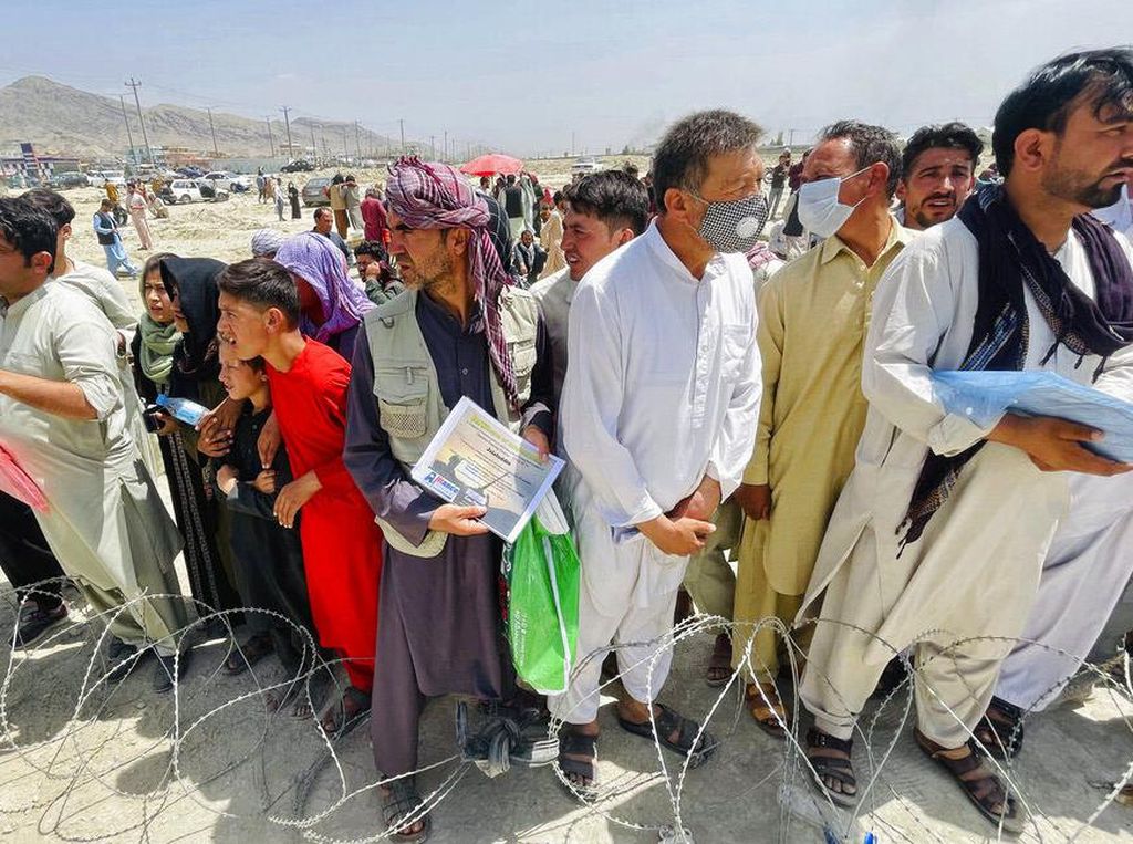 Kisah Pilu Warga Afghanistan Tak Ikut Pesawat Evakuasi Terakhir
