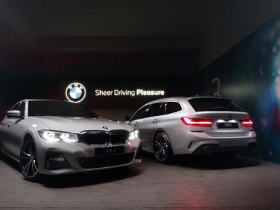 Lihat Lebih Dekat Tampilan BMW 320i Touring M Sport Terbaru