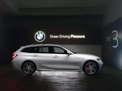 Buruan Dipesan! BMW Tak Akan Jual Lagi Seri 3 Touring di Indonesia Mulai 2022
