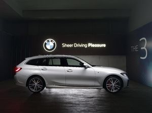 Buruan Dipesan! BMW Tak Akan Jual Lagi Seri 3 Touring di Indonesia Mulai 2022 Buruan Dipesan! BMW Tak Akan Jual Lagi Seri 3 Touring di Indonesia Mulai 2022
