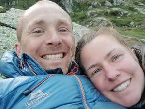 Sedih, Sisa Jasad Pendaki yang Hilang Ditemukan Pacarnya Sendiri