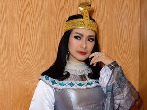 Iis Dahlia Kuat Mental Demi Makin Populer Iis Dahlia Kuat Mental Demi Makin Populer