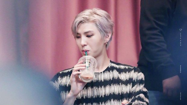 Ada Jaemin NCT, Para Idol K-Pop Ini Juga Pecinta Kopi, Lho!