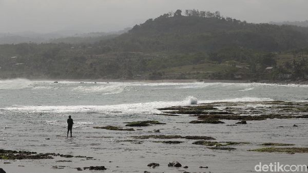 Pantai Cidora Rancabuaya Sepi bak Kuburan Ditinggal Wisatawan