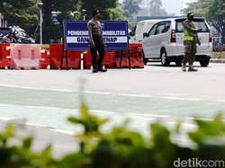 Taksi Online Dikecualikan dari Ganjil-Genap, Driver Semringah