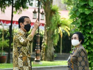 Jokowi Atur Purnapaskibraka Jadi Duta Pancasila, Ternyata Megawati Pembinanya Jokowi Atur Purnapaskibraka Jadi Duta Pancasila, Ternyata Megawati Pembinanya