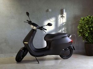 Laris Manis! Skuter Listrik Ola Terjual Dua Unit per Detik Laris Manis! Skuter Listrik Ola Terjual Dua Unit per Detik