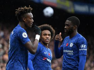 Abraham dan Tomori: Dari Kawan Jadi Lawan