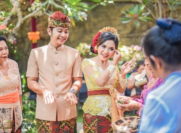 Tradisi pra nikah adat Bali/Foto: pinterest.com