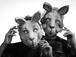 AmPm Gandeng Amanda Yang Rayakan Musim Panas dalam Everyday