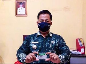 Kades Di Gresik Bantu Warga Daftar BPJS Kesehatan Secara Kolektif