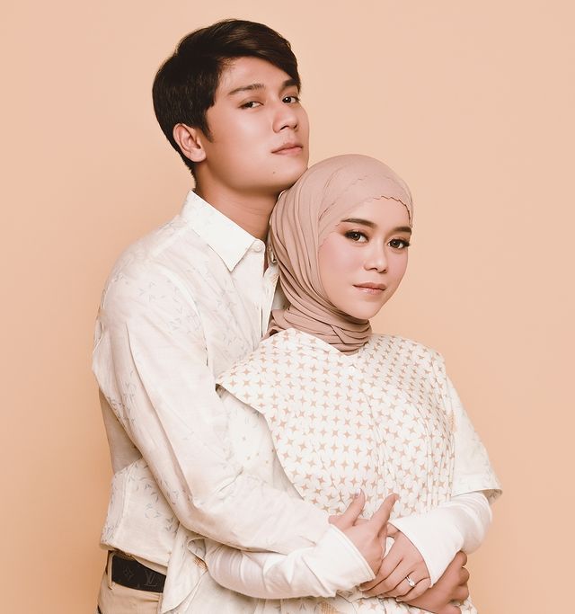 Hasil pemotretan prewedding Lesti Kejora dan Rizky Billar baru saja dirilis jadi sorotan. Yuk kita intip!