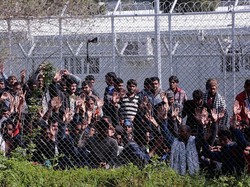 Bocorkan Kontak 250 Penerjemah Afghanistan, Inggris Minta Maaf