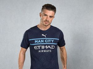 Viral Jersey Baru Manchester City, Ini Penampakannya