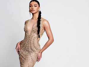 Jihane Almira Memesona Bergaun Kristal di Penjurian Miss Supranational 2021
