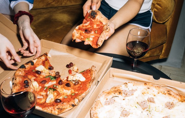 Konsumsi Makanan atau Minuman Favorit