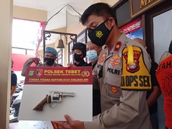 Polisi Ungkap Mantan Pegawai Bank Miliki Senpi: Buat Gaya-gayaan