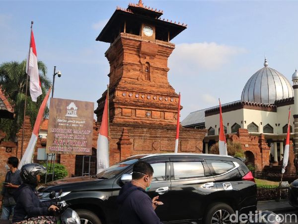 Melihat Puncak Prosesi Buka Luwur Makam Sunan Kudus