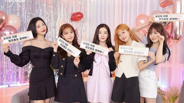 Red Velvet kembali menguki banyak prestasi dalam dan luar negeri.