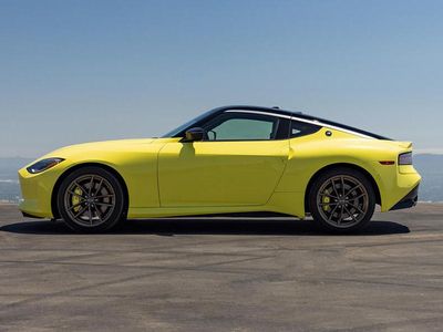 Generasi Penerus Nissan Fairlady Punya Tampang Klasik