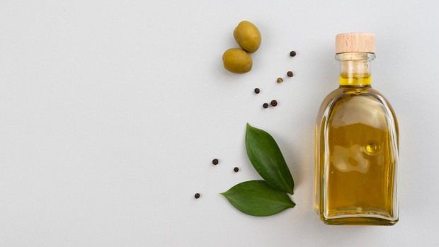 olive oil / foto : freepik