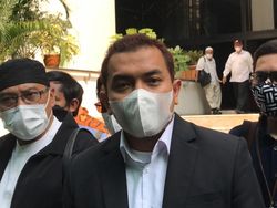 Pengacara Habib Rizieq Surati MA Minta Surat Penetapan Penahanan Dibatalkan