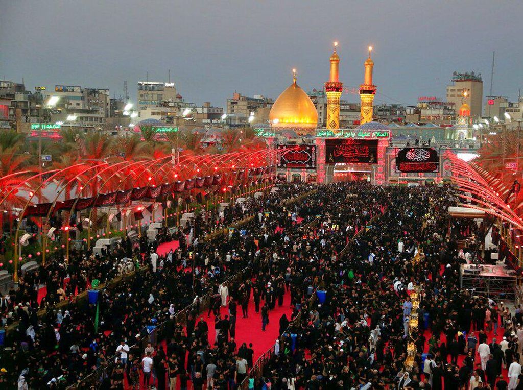 Potret Muslim Syiah di Irak Ramai-ramai Rayakan Bulan Muharram