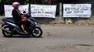 Protes Jalan Rusak, Warga Boyolali Pasang Spanduk Lucu-lucu