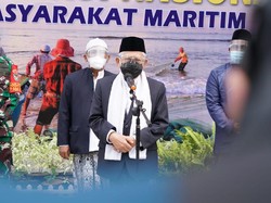 Tinjau Vaksinasi di Serang, Maruf: Vaksinasi Perintah Agama Harus Dilaksanakan
