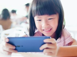 Hobi Bermain Video Games Bisa Tingkatkan IQ Anak, Kok Bisa?