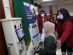 Ini Anjungan Pemeriksaan Kesehatan Mandiri yang Siap Bantu Nakes RS Unair