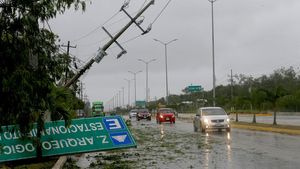 Badai Grace Porakporanda Meksiko