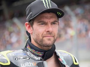 Cal Crutchlow Ungkap Kekurangan Motor Yamaha: Tenaga Terlalu Liar di Gigi Rendah Cal Crutchlow Ungkap Kekurangan Motor Yamaha: Tenaga Terlalu Liar di Gigi Rendah
