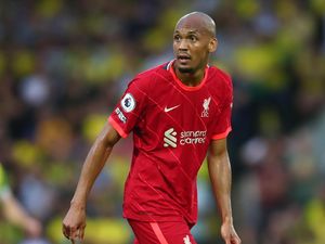 Ayah Meninggal, Fabinho Absen di Laga Liverpool Vs Burnley?