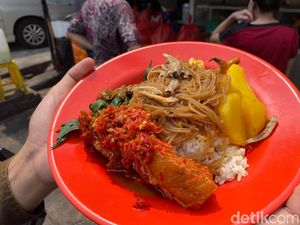 Nasi Anai Galung: Mantap! Nasi Rames Pematang Siantar Halal dengan 20 Lauk Nasi Anai Galung: Mantap! Nasi Rames Pematang Siantar Halal dengan 20 Lauk