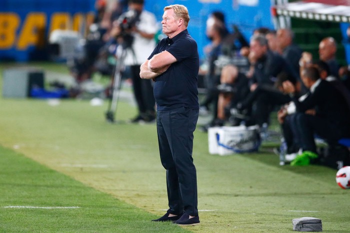 BARCELONA, SPAIN - AUGUST 08: Ronald Koeman, head coach of FC Barcelona looks on during the Joan Gamper Trophy match between FC Barcelona and Juventus at Estadi Johan Cruyff on August 08, 2021 in Barcelona, Spain. (Photo by Eric Alonso/Getty Images)