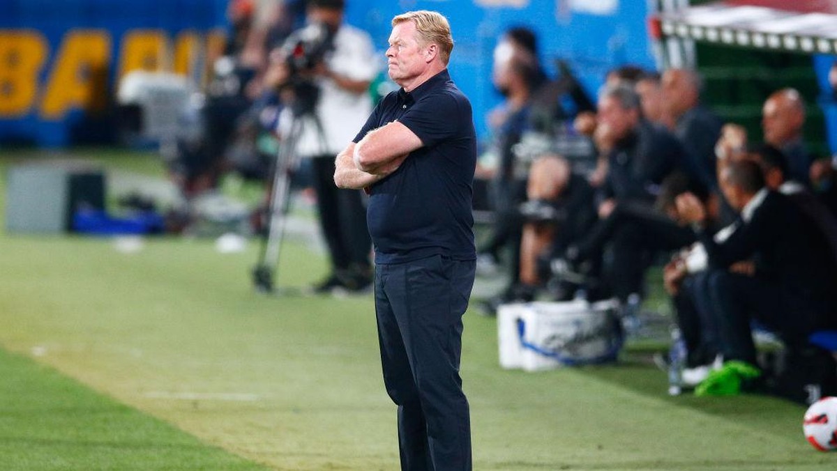 Pelatih Barcelona, Ronald Koeman. (Foto: Eric Alonso/Getty Images)