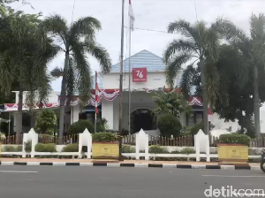 Gerindra Jelaskan Soal Rehab Rumdin Ketua DPRD Sumbar Rp 5,6 M Saat Pandemi Gerindra Jelaskan Soal Rehab Rumdin Ketua DPRD Sumbar Rp 5,6 M Saat Pandemi
