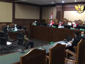 Vonis 7 Tahun Bui untuk Eks Anak Buah Juliari di Kasus Bansos Corona Vonis 7 Tahun Bui untuk Eks Anak Buah Juliari di Kasus Bansos Corona