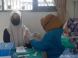 Vaksinasi di Bogor Capai 51,22%, Satgas: Target 15 Ribu Orang Sehari