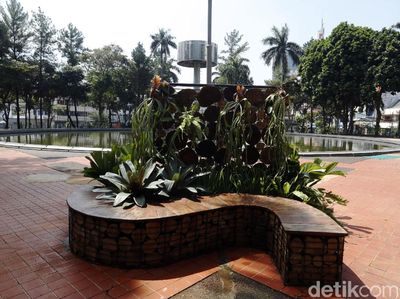 Wajah Baru Taman Martha Tiahahu Blok M