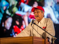 Tekad Mahathir Mohamad Maju Pemilu Saat Usia Jelang Seabad
