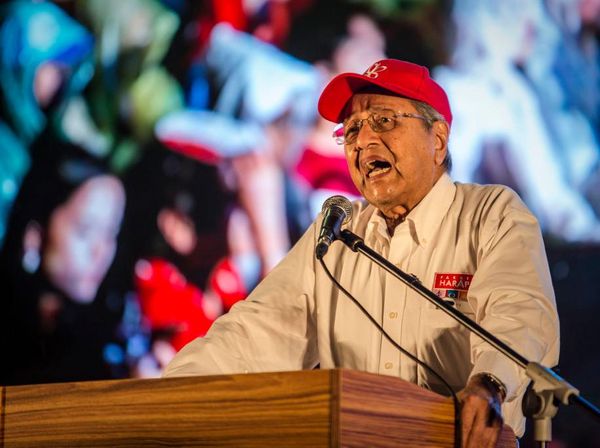 Bongkar Pasang Perdana Menteri Ala Negeri Jiran